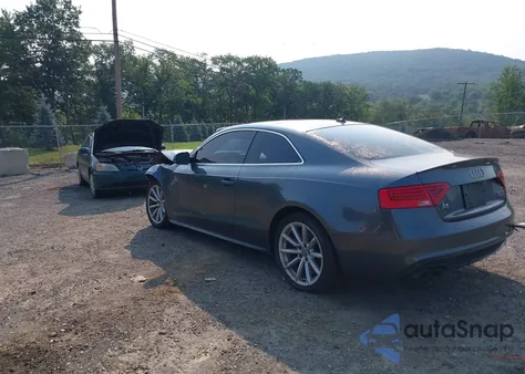 2017 Audi A5 2.0T Sport z USA, uszkodzony, nr VIN WAUD2AFR0HA001238